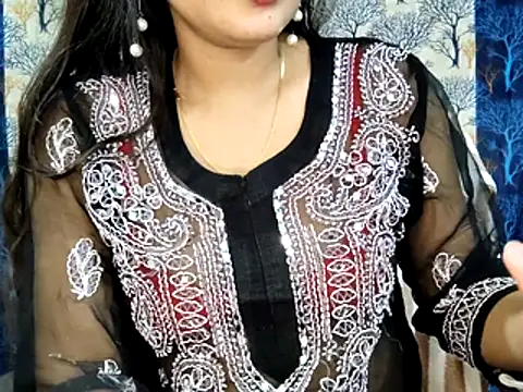 Aarvi Arora online show from November 22, 10:14 am