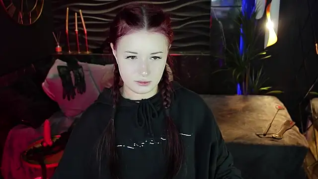 Lily Moonlight online show from October 22, 7:41 am