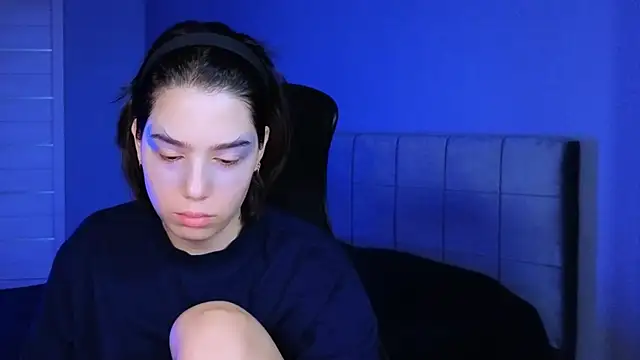 Stacy Gonzales  online show from September 13, 10:15 am