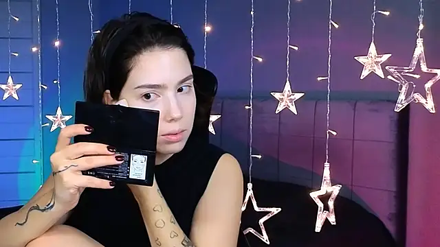 Stacy Gonzales  online show from November 2, 9:33 am