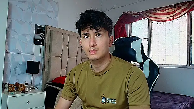 santyago taylor online show from January 28, 1:16 pm