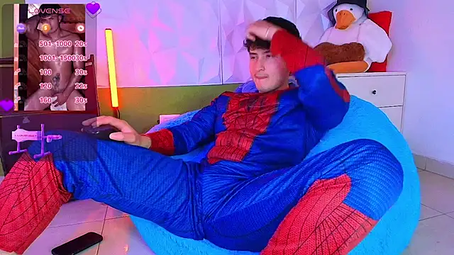 santyago taylor online show from October 1, 6:58 pm