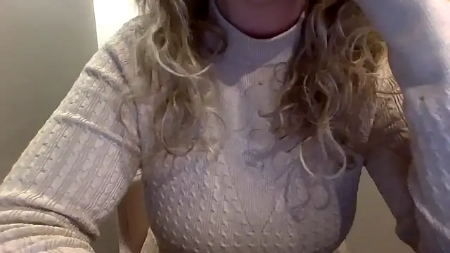 JenniLowen online show from February 14, 2:33 pm