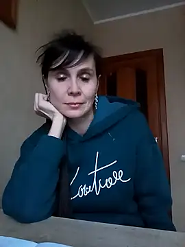 Francenia lolis online show from February 17, 3:20 pm