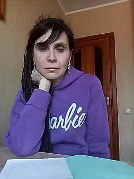 Francenia lolis online show from February 25, 1:28 pm