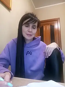 Francenia lolis online show from November 17, 10:32 am