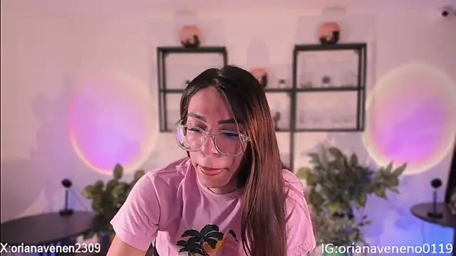 electra goddes online show from November 24, 12:10 am