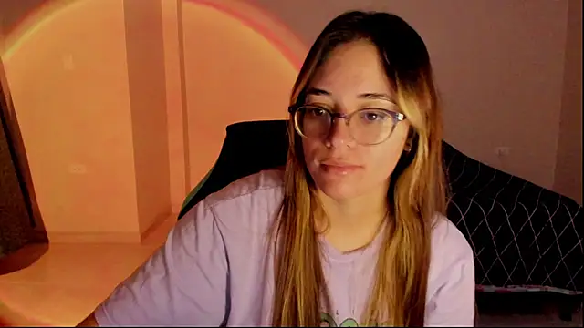 atenas 05  online show from November 9, 9:40 am