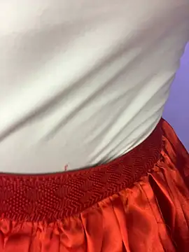 Snapshot of alisson_carolina73 chatting on December 7, 1:25 am alisson carolina73 online show from December 7, 1:25 am