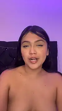 Snapshot of alisson_carolina73 chatting on December 21, 6:09 am alisson carolina73 online show from December 21, 6:09 am