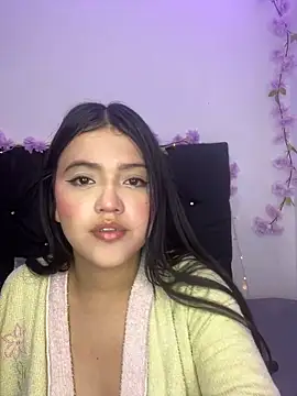 Snapshot of alisson_carolina73 chatting on January 21, 5:38 am alisson carolina73 online show from January 21, 5:38 am