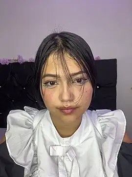 Snapshot of alisson_carolina73 chatting on February 14, 11:31 pm alisson carolina73 online show from February 14, 11:31 pm