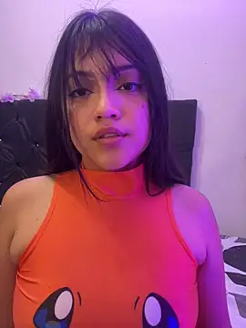 Snapshot of alisson_carolina73 chatting on February 22, 5:02 am alisson carolina73 online show from February 22, 5:02 am