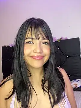 Snapshot of alisson_carolina73 chatting on March 1, 2:15 am alisson carolina73 online show from March 1, 2:15 am