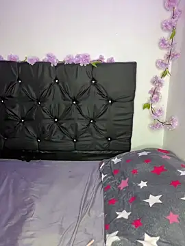 Snapshot of alisson_carolina73 chatting on March 8, 11:49 pm alisson carolina73 online show from March 8, 11:49 pm