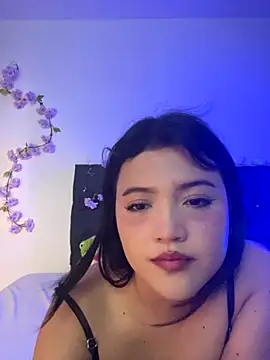 Snapshot of alisson_carolina73 chatting on September 14, 1:05 am alisson carolina73 online show from September 14, 1:05 am