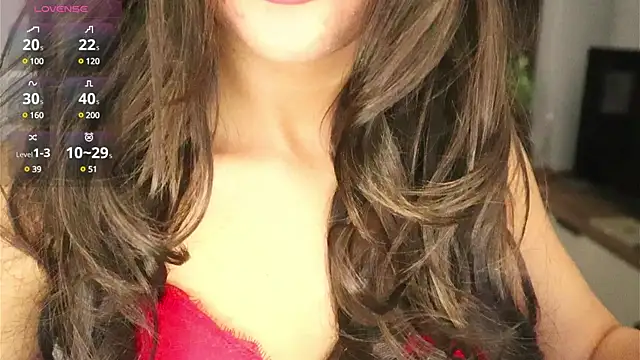 IrisNoire online show from February 11, 8:10 pm