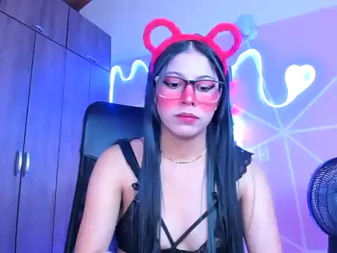  ALLYSON18  online show from February 12, 2:21 pm