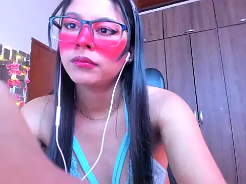  ALLYSON18  online show from September 9, 11:21 am