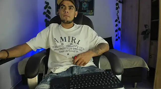 mikee scooth online show from February 28, 2:20 am