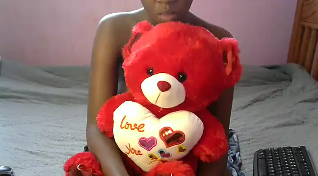 Caryyyl online show from March 11, 1:12 pm