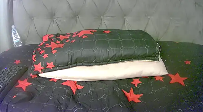 NickyBabes online show from February 2, 7:30 am