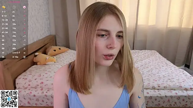 HalieCross online show from January 9, 6:06 am