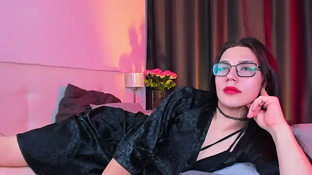 Snapshot of Alfreda_Mills chatting on January 26, 12:37 am Alfreda Mills online show from January 26, 12:37 am