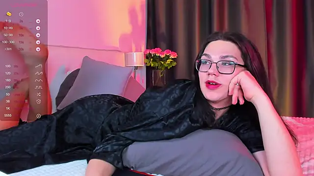 Snapshot of Alfreda_Mills chatting on January 26, 3:38 am Alfreda Mills online show from January 26, 3:38 am