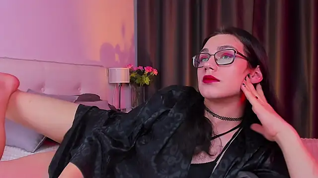 Snapshot of Alfreda_Mills chatting on February 1, 8:47 pm Alfreda Mills online show from February 1, 8:47 pm