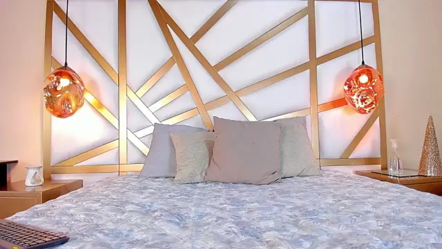 Lia Copper online show from January 27, 2:13 pm