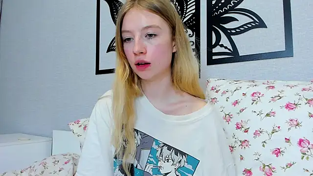 Snapshot of minidivaa_ chatting on January 21, 9:04 pm minidivaa online show from January 21, 9:04 pm