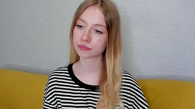 Snapshot of minidivaa_ chatting on February 26, 7:16 pm minidivaa online show from February 26, 7:16 pm