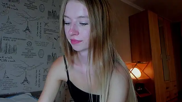 Snapshot of minidivaa_ chatting on September 22, 6:21 pm minidivaa online show from September 22, 6:21 pm