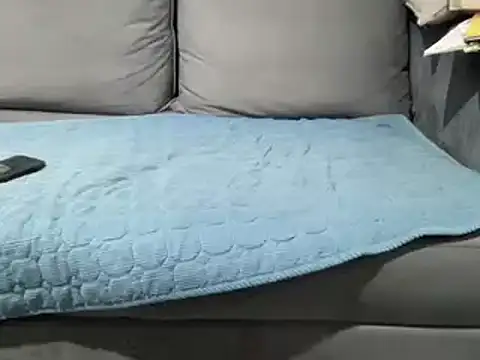 4small4inchlol online show from March 6, 11:42 pm