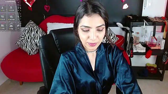 Carolaine69  online show from February 25, 2:00 pm