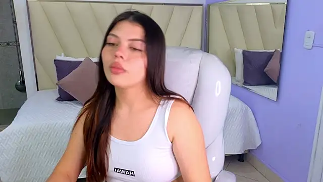 Sexy paradise18  online show from February 28, 8:20 am