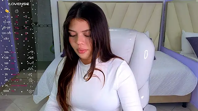 Sexy paradise18  online show from March 18, 6:25 am