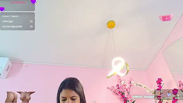 almendraevans online show from March 18, 3:10 pm