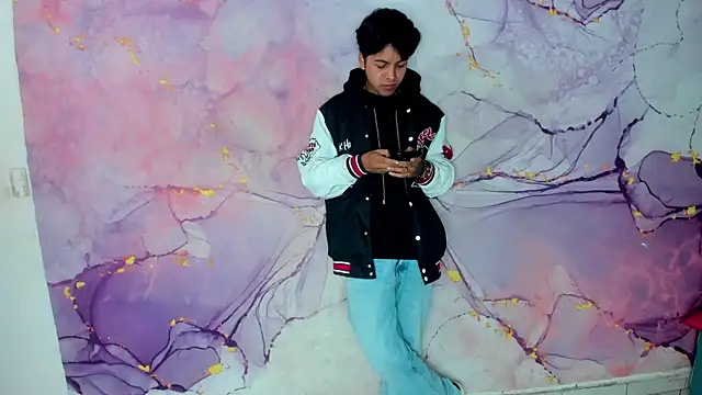 Snapshot of Sweet_nikki_2 chatting on January 21, 12:36 am Sweet nikki 2 online show from January 21, 12:36 am