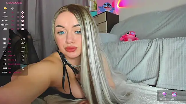 Maya Willis online show from March 11, 11:12 am