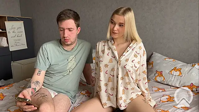 Snapshot of Adelovenick chatting on January 26, 9:51 am Adelovenick online show from January 26, 9:51 am