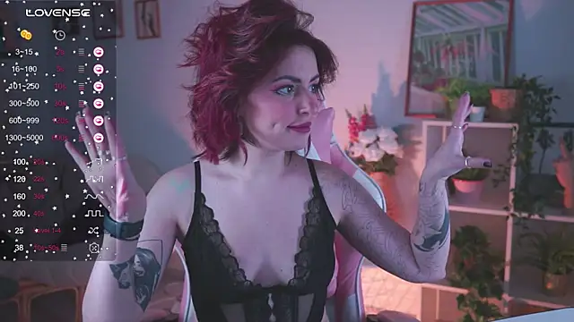 Snapshot of Lana__May chatting on December 14, 5:36 pm Lana May online show from December 14, 5:36 pm