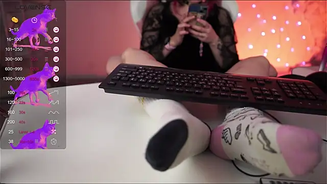 Snapshot of Lana__May chatting on March 22, 2:36 pm Lana May online show from March 22, 2:36 pm