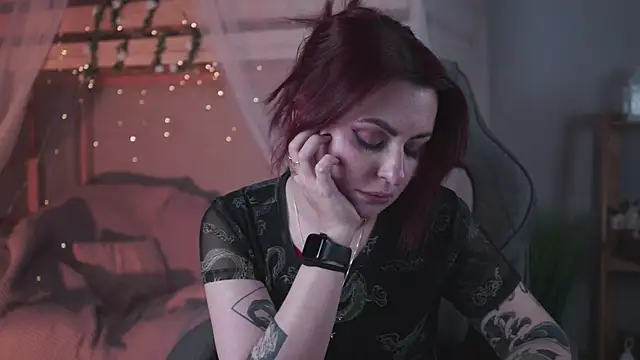 Snapshot of Lana__May chatting on November 21, 11:42 am Lana May online show from November 21, 11:42 am