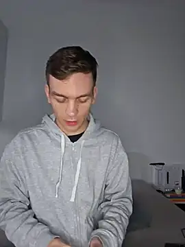 nickdtr online show from December 8, 12:52 pm