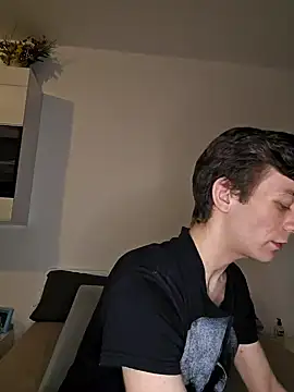 nickdtr online show from February 10, 8:21 pm