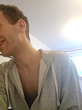 nickdtr online show from October 17, 6:05 am