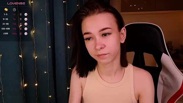 LilithStrangfor online show from December 27, 8:28 pm