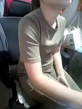 Fuckmehard2xx online show from January 6, 9:32 pm